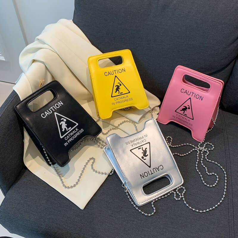 Ins Personalized Female Internet Celebrity Spicy Girl Shoulder Cross Small Square Bag 2024 New Casual Fashion Trendy Clothing