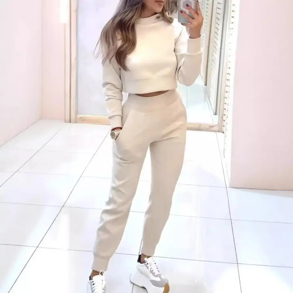Women Cropped Top Set Womens High Collar Sweatshirt Sweatpants for Autumn Slim Fit Sport Outfit with Long Sleeves Elastic 241209