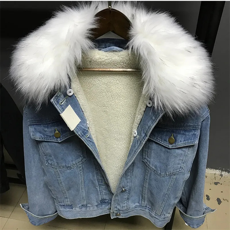 Korean winter thick warm black and white fur collar denim jacket womens jacket casual loose jeans jacket womens jacket 241210