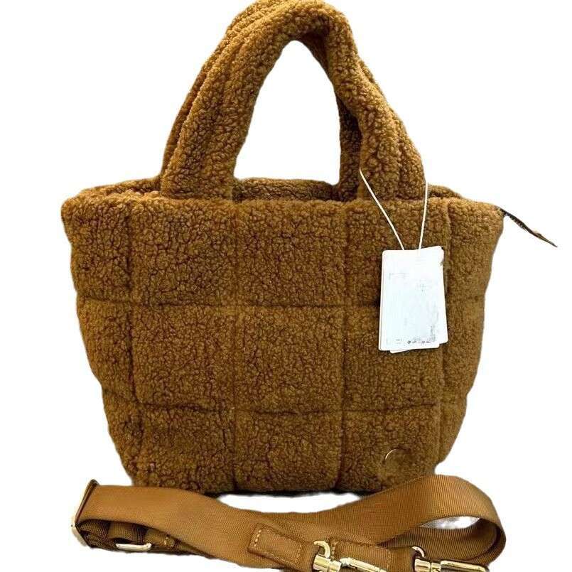 Lujia's new autumn and winter puff lamb fleece storage crossbody lightweight hand-held shoulder bag, plush handbag