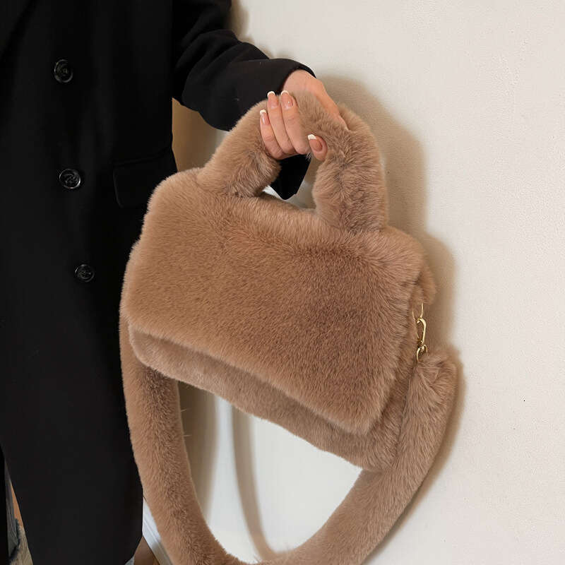 High quality hand-held commuting bag for women, super popular model, large capacity plush shoulder crossbody bag, 2024 new casual fashion trend clothi