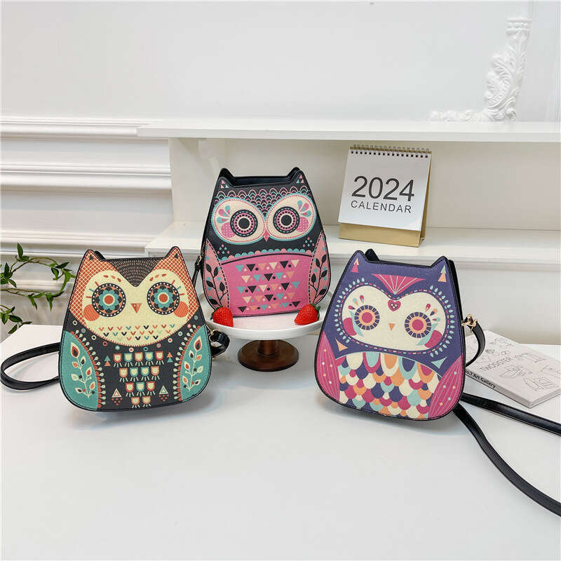 Alien bag for women, 24 styles, Instagram cartoon crossbody small square ethnic style niche commuting shoulder bag, 2024 new casual fashion trend clot
