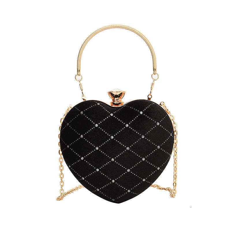 Unique small bag for women, super popular hand-held heart-shaped niche single shoulder crossbody chain bag, 2024 new casual versatile fashion clothing