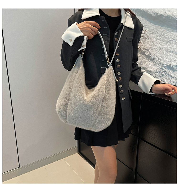 New Faux Mink Plush Women's Handbag, Large Capacity Fluffy Portable Shoulder Crossbody Bag Tote Bag