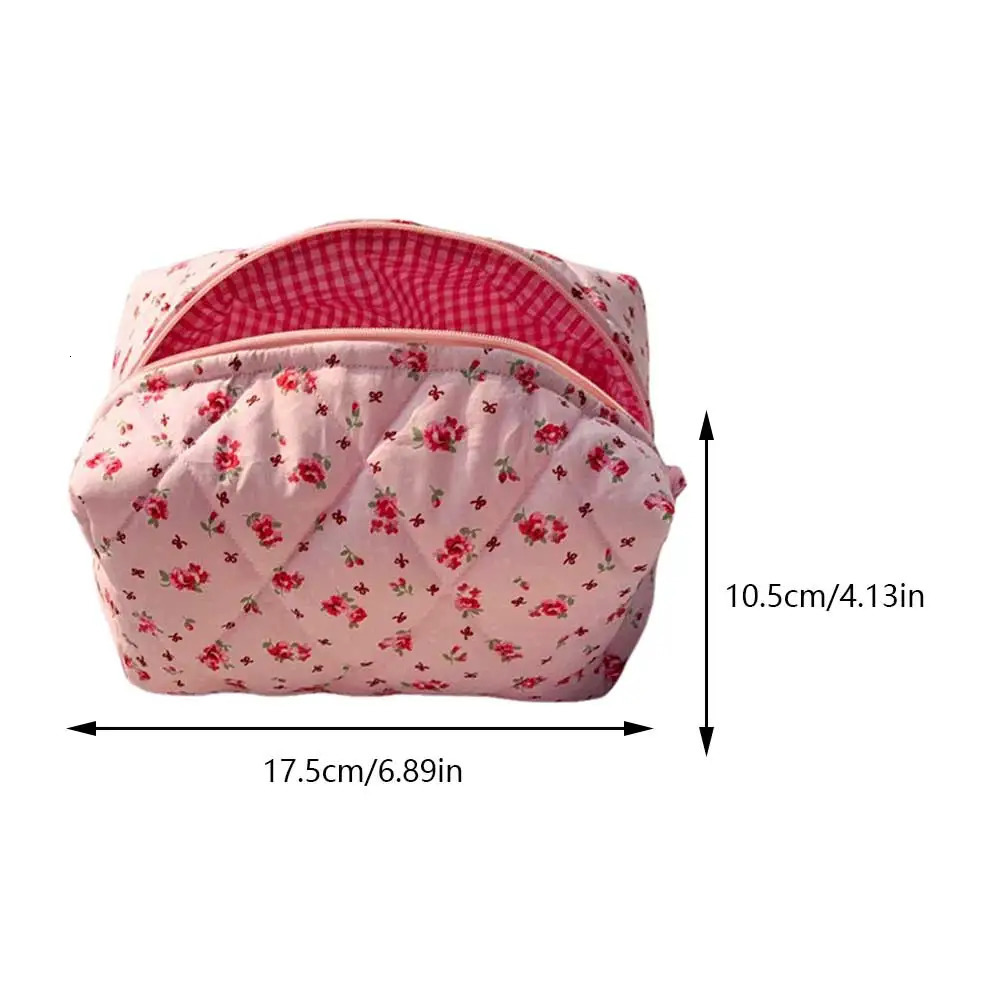 Cute floral travel makeup bag with zipper quilted makeup organizer storage bag womens and girls makeup organizer 241212