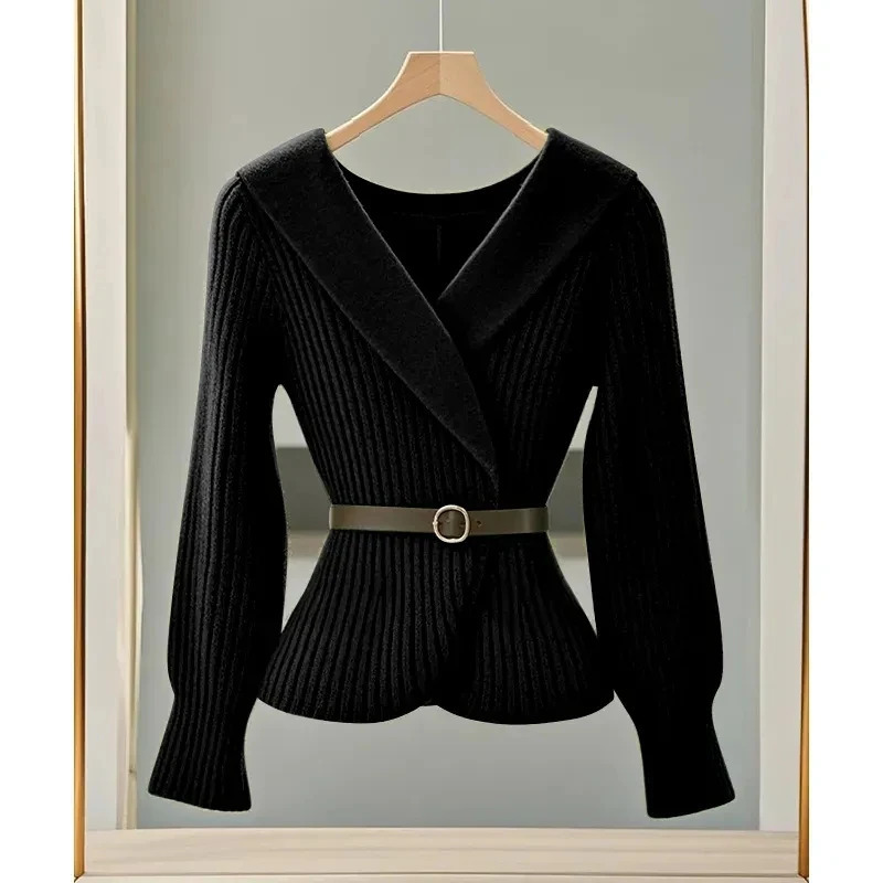 2025 AutumnWinter Versatile Leisure Unique Womens Knitting Cardigan Sweater Jacket Temperament Long Sleeve Ladies Coat 241214