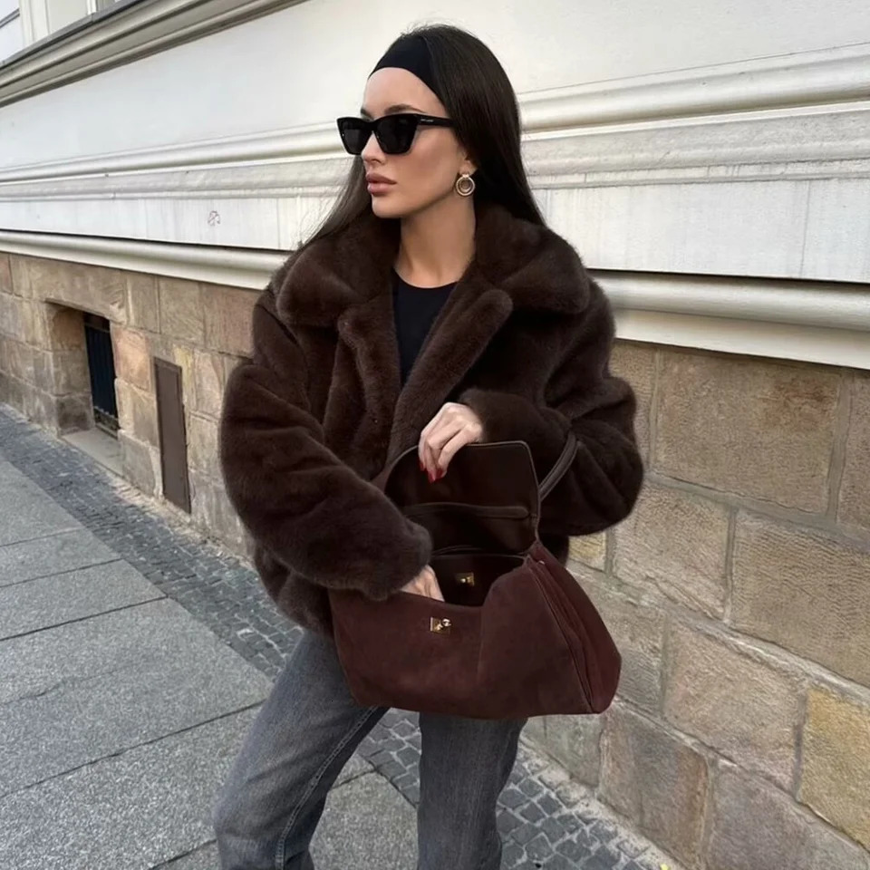 PB ZA Winter Womens Clothing Style Versatile Collar Long Sleeve Artificial Fur Effect Short Coat 241211