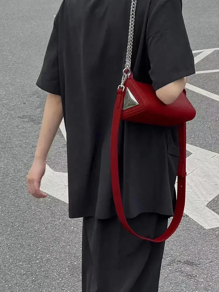 Women Bag Chains PU Fashion Triangle Casual Purses and Handbags Crossbody Shoulder Bag Euro-America Style 241213
