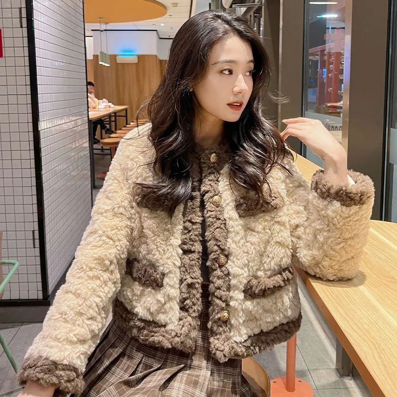 Xpqbb Lamb Wool Jackets for Women Autumn Winter Keep Warm Plush Short Outwear Ladies Elegant Contrast Loose Cotton Fur Coat 241214