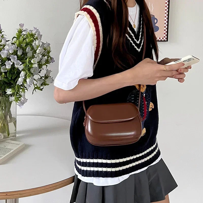 Flip Flat Bag Womens Mini PU Leather Shoulder Bag Womens Mobile Phone Simple Solid Bag 241213
