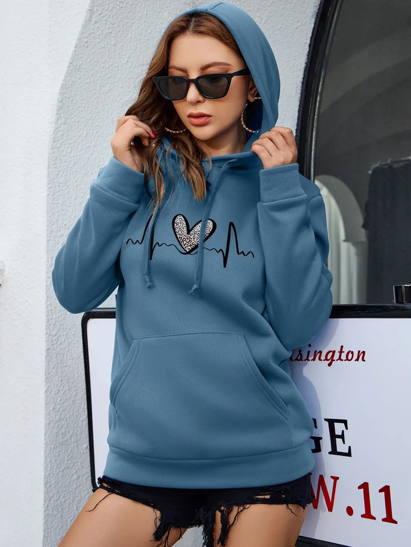 Fluctuating Leopard Heart Electrocardiogram Pattern Womens Hoodie Fashion S-Xxl Hoodie Autumn Pocket Street Casual Top 241214