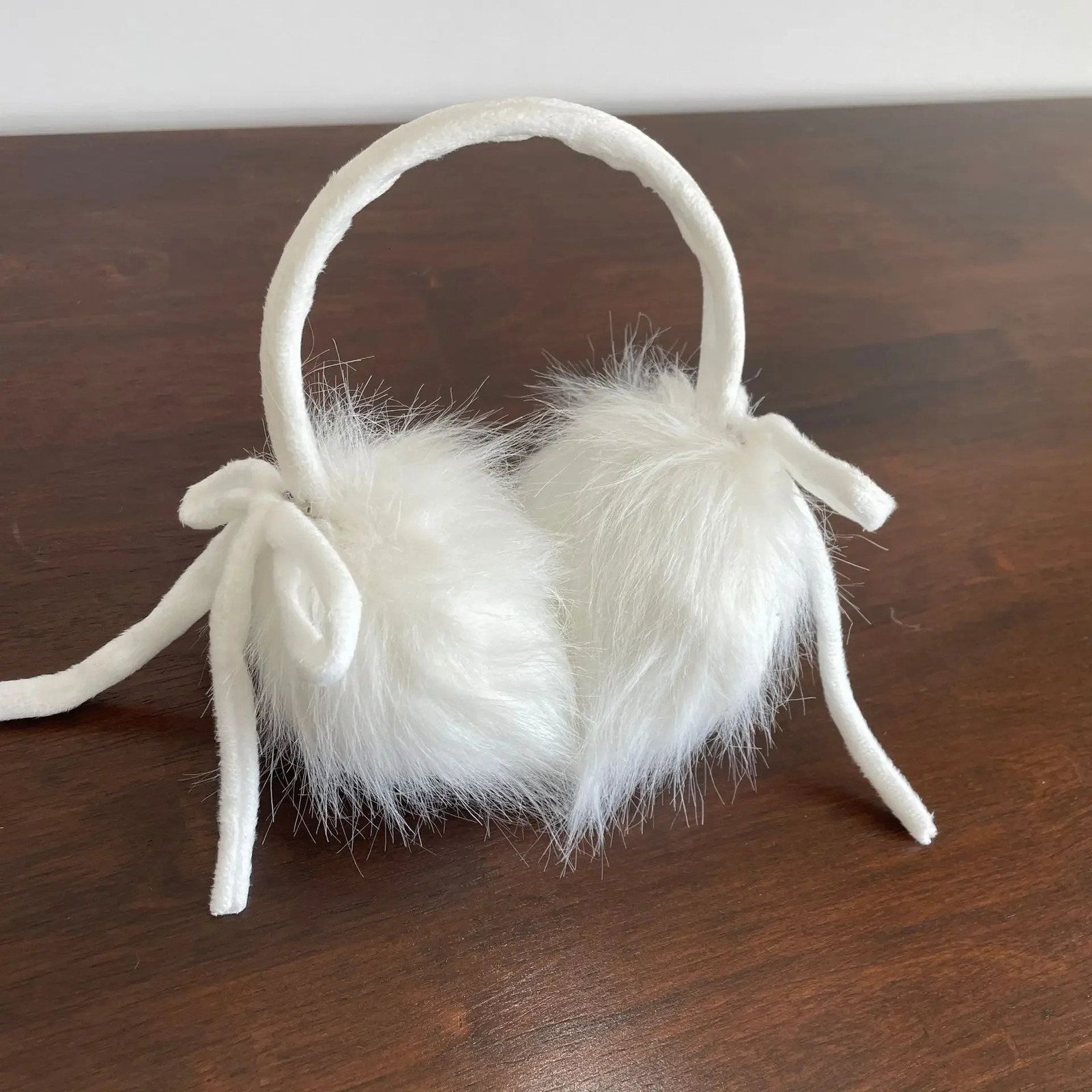 White bow ear cushions plush rabbit fur womens winter warm ear cushions riding windproof ear cushions Japanese JK accessories 241211