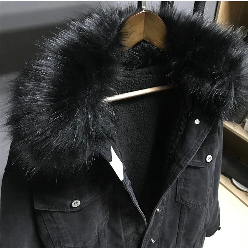 Korean winter thick warm black and white fur collar denim jacket womens jacket casual loose jeans jacket womens jacket 241210