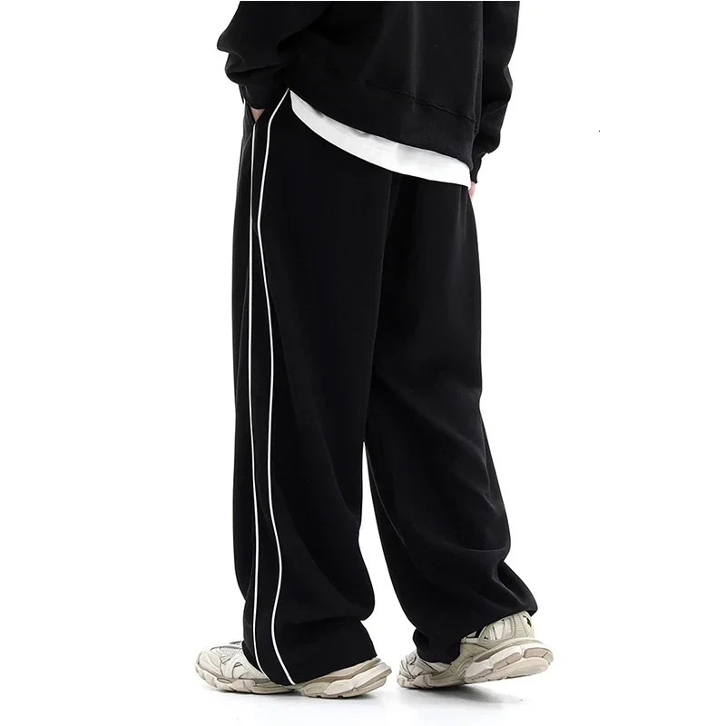 Mens Clothing Summer Striped Sweatpants Track Baggy Wide Pants Jogging Cargo Pants Trousers Men Techwear 241214