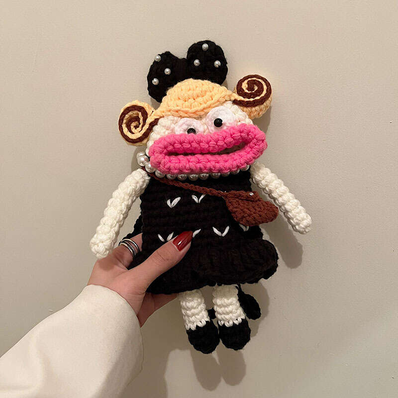 Internet celebrity trendy cool mobile accessories, yarn hook woven women's finished big mouthed girl parent-child single shoulder crossbody bags,