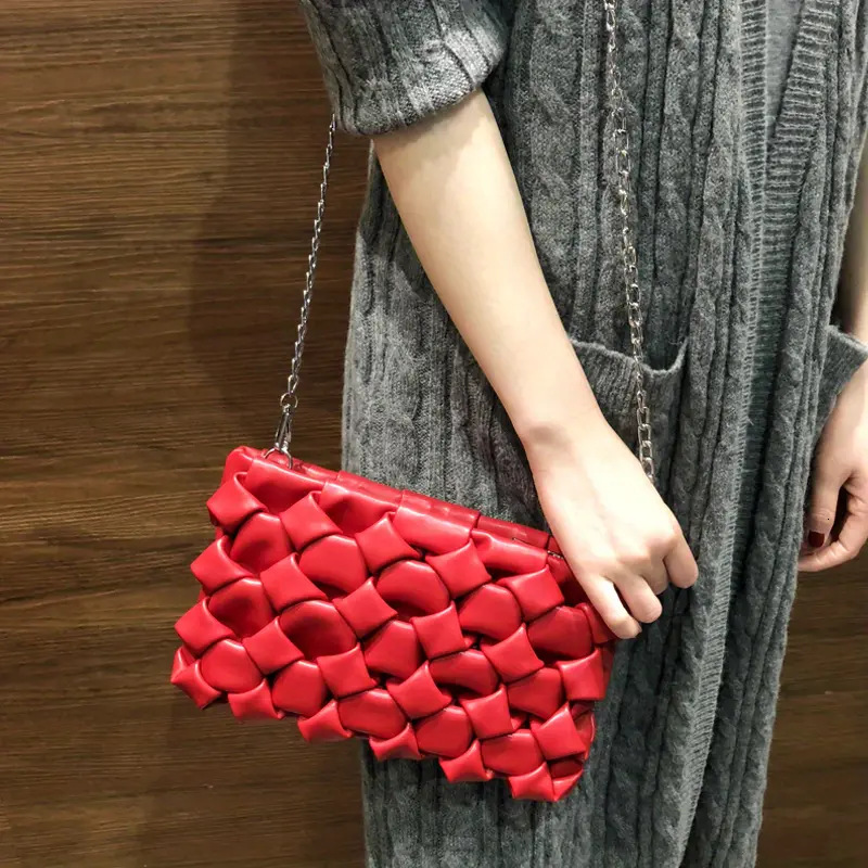 Ladies' Woven PU Soft Leather Handbag, Fashionable Shoulder Crossbody Bag, Envelope, Clutch Bag
