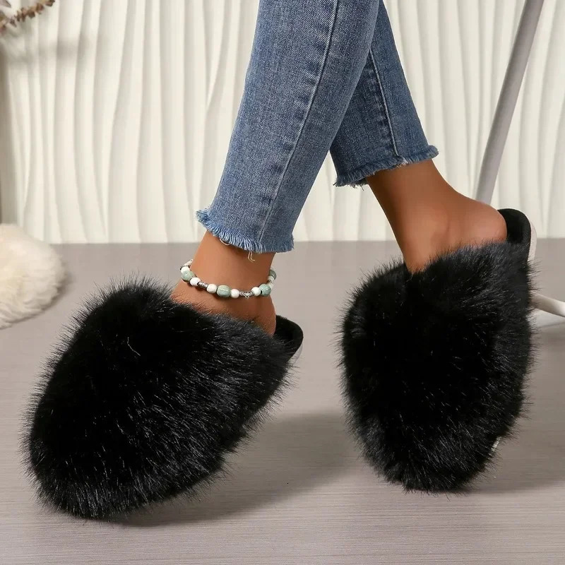 Innovative Indoor Slippers for Women Antislip Round Head Keep Warm One Kick Shoes Suede Light Home Slipper 241214