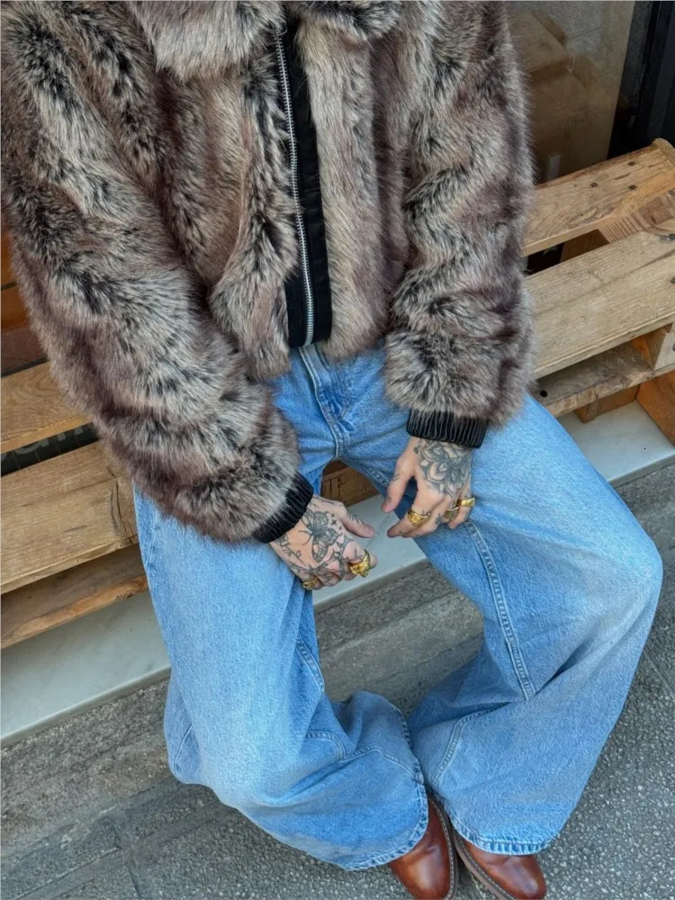 Fur decal work zipper jacket leather edge contrasting color fur effect jacket Maillard womens short coat winter retro jacket 241214