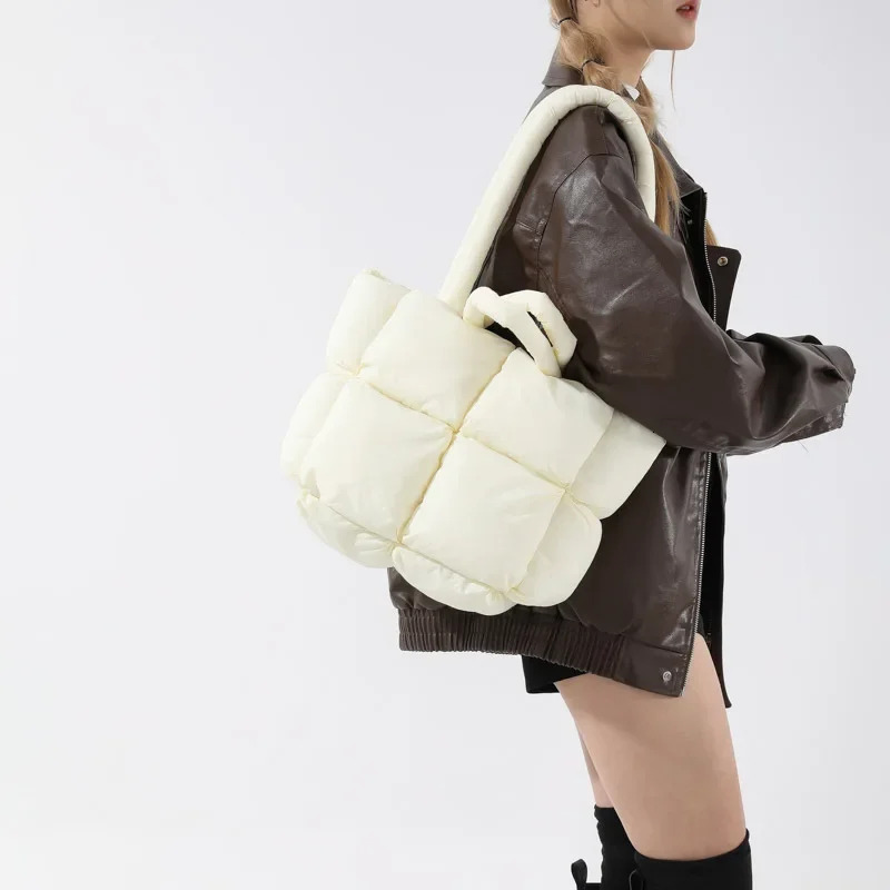 Basic Casual Down Handbag Women's Winter Large Capacity Fashionable Shoulder Bag Designer Aesthetic Solid Color Handbag Retro Wallet New Product 