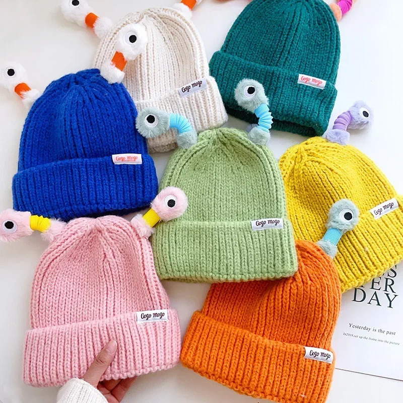 Cute cartoon quirky glowing tentacle knitted hat parent child model warm wool hat glowing beanie monster hat with eyes 241211