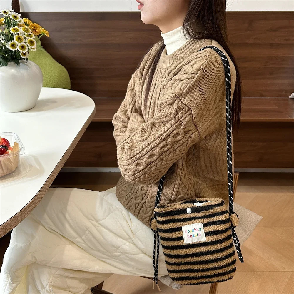 plush polka dot cross shaped bag suitable for women cute pink single shoulder cross shaped bag womens shopping bag portable phone bag 241213