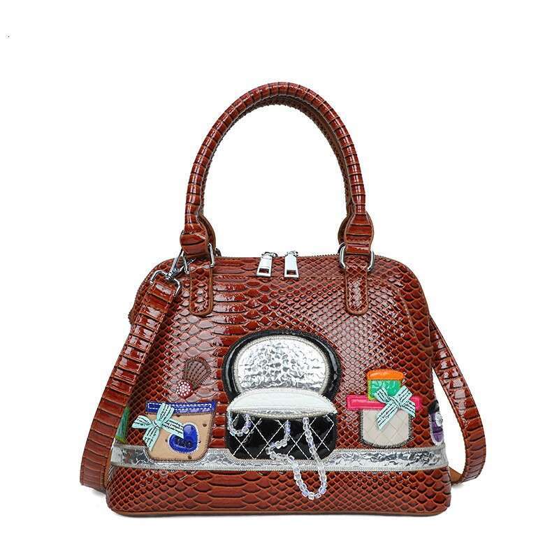Unique niche women's European American retro patchwork embroidery handbag, high-end sense, single shoulder crossbody shell bag, 2024 new style, c