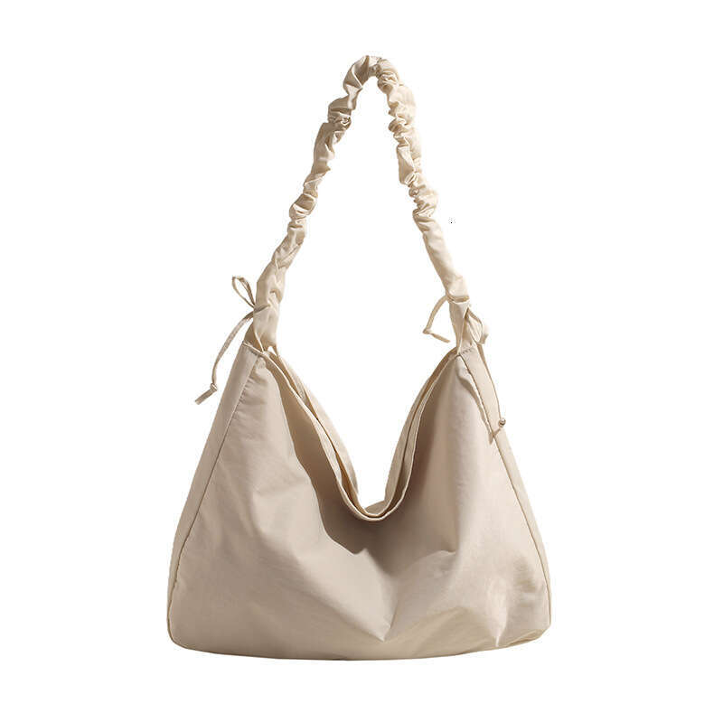 Korean version simple capacity class commuting niche nylon single shoulder crossbody large bag for women 2024 new casual versatile fashion clothing