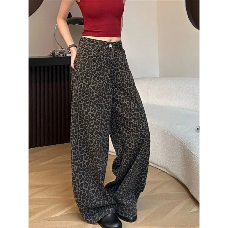 Leopard Print Womens Jeans High Waist Vintage Design Straight Baggy Pants Street Y2K American Style Wide Leg Denim Trouser