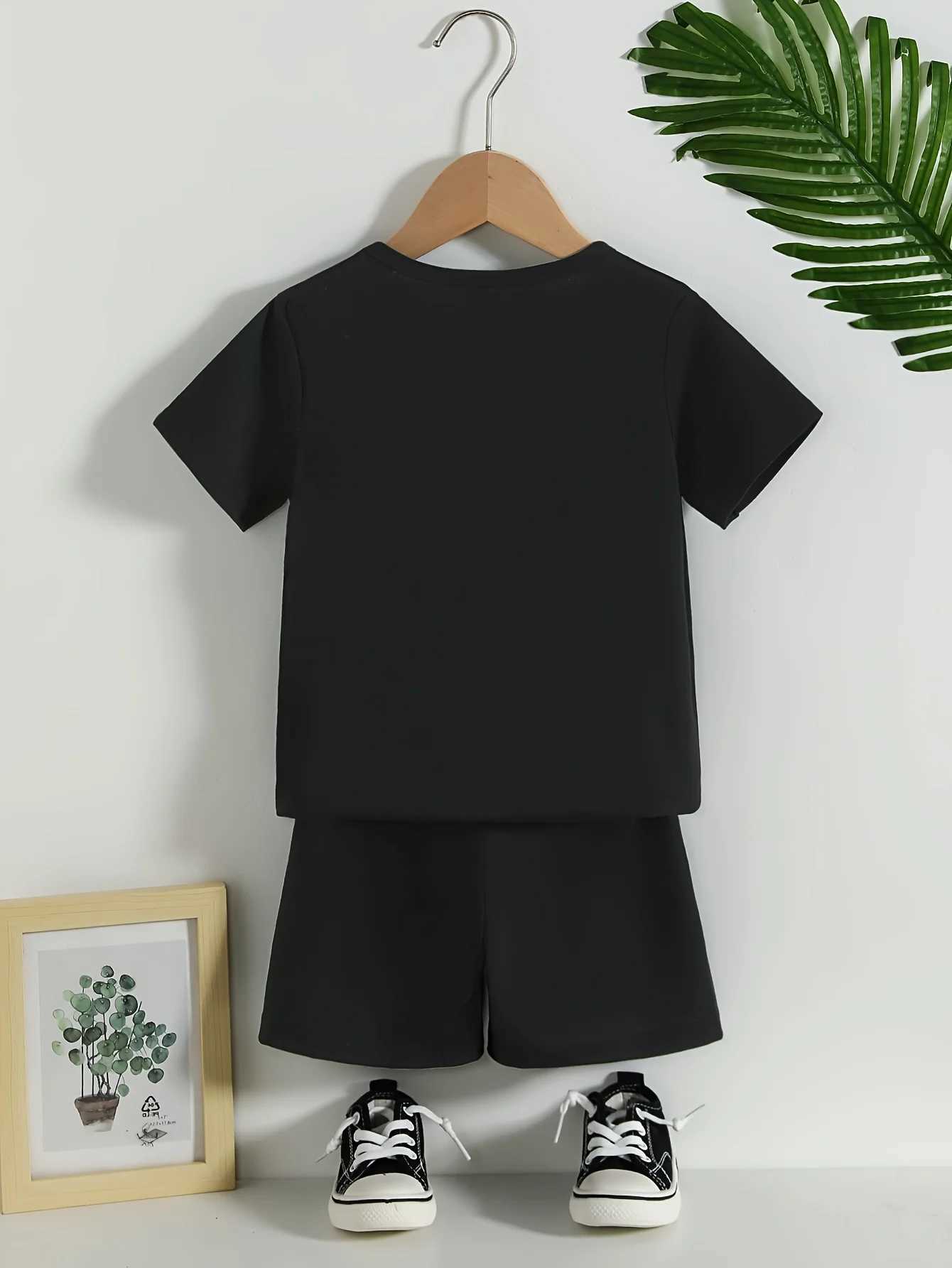 Clothing Sets Summer Kid Boy Girls Clothes Set Children Red 23 Printed T-Shirts And Shorts 2 Pieces Suit Baby Casual Top Bottom Tracksuits H241214