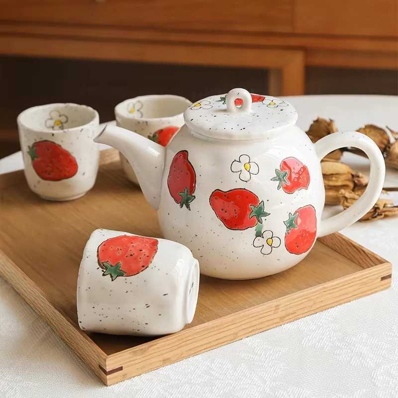 Japanese style hand-painted ceramic kettle water cup large capacity household cute fruit pattern flower tea set Y241214
