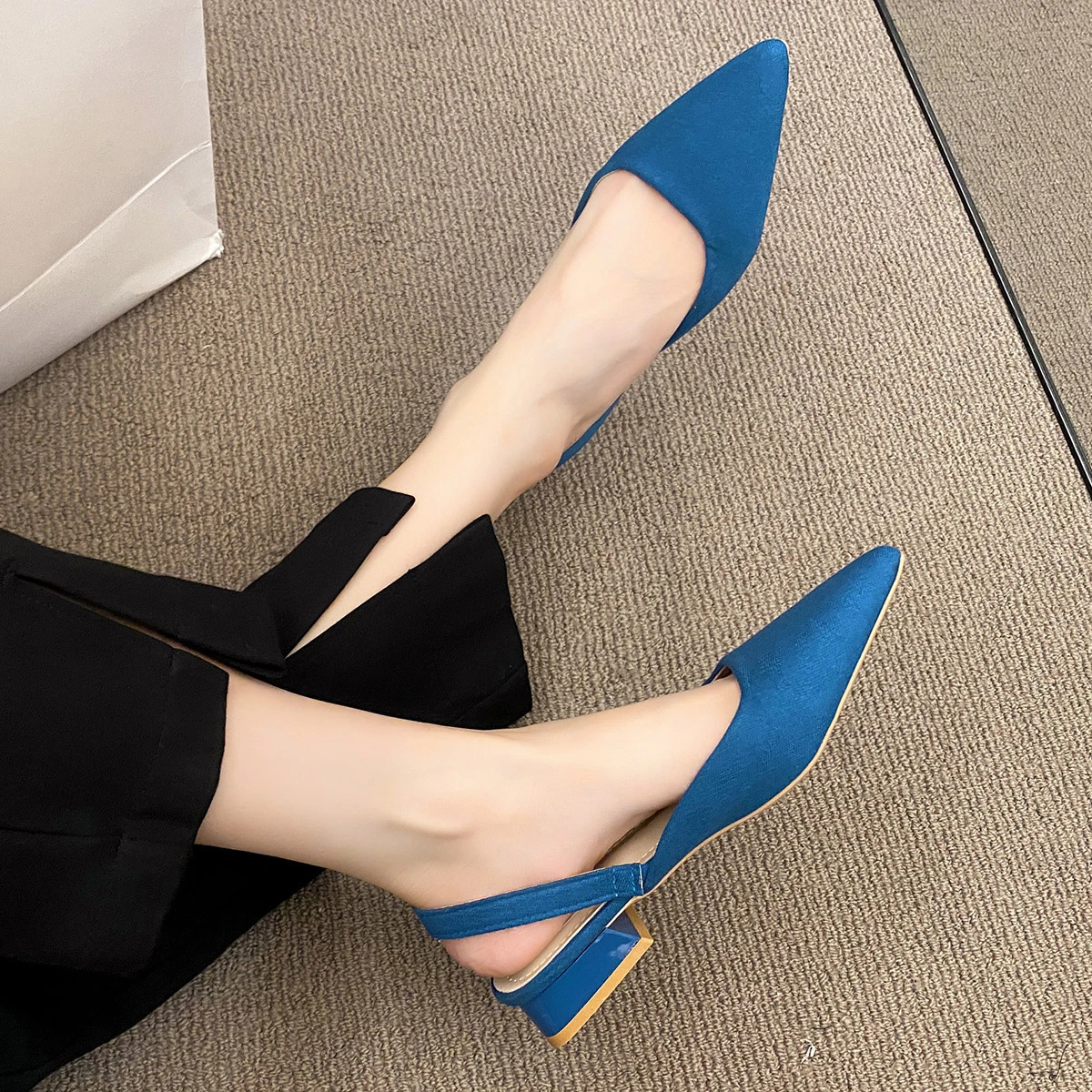 Summer womens sexy retro solid color high heels PU leather shoes Outdoor banquet party corner shoes Fashion sandals Plus size 42 241213
