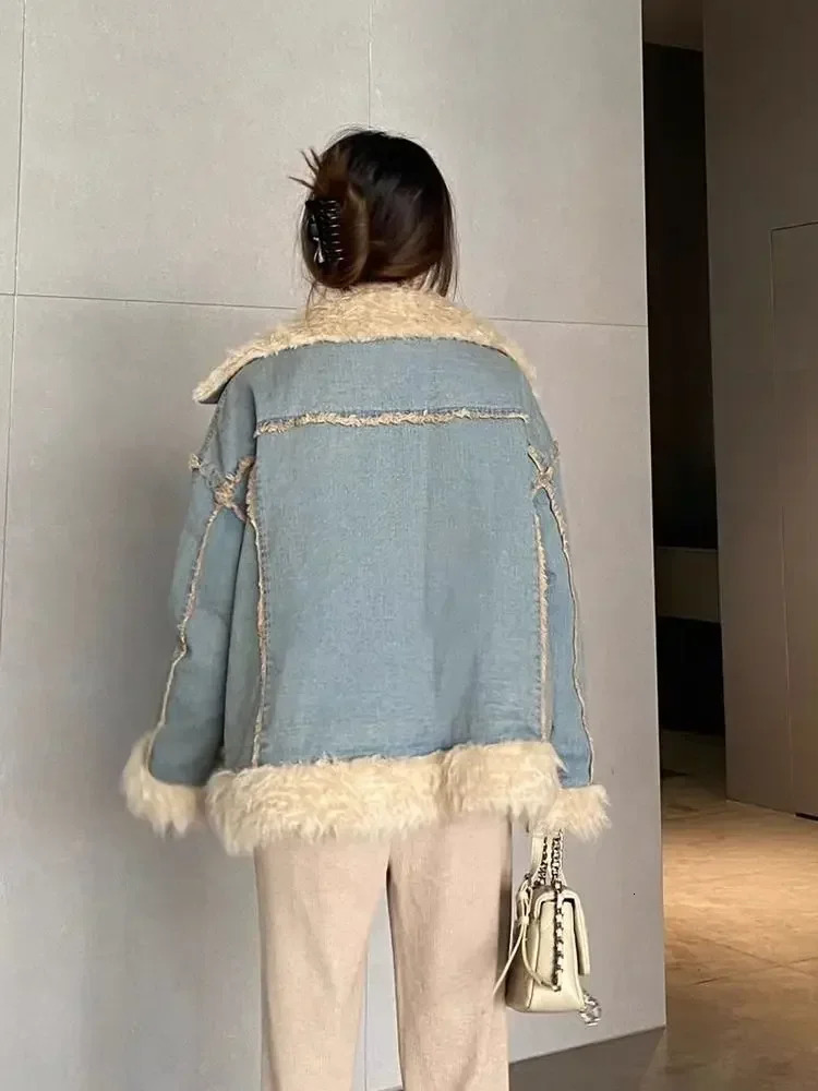 Korean fashion autumn womens denim jacket with fur patchwork lapel long sleeved single chest loose jacket clothing 241210