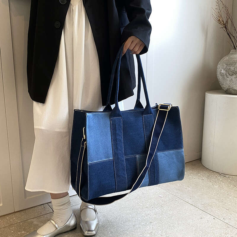 Leisure large capacity women canvas denim tote bag for class commuting single shoulder handbag 2024 new style chic and elegant clothing