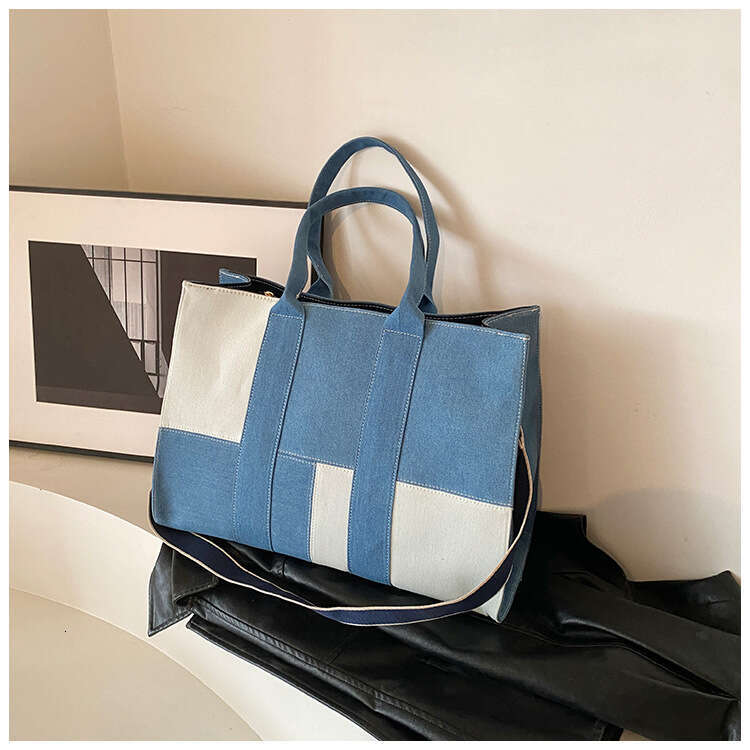 Leisure large capacity women canvas denim tote bag for class commuting single shoulder handbag 2024 new style chic and elegant clothing