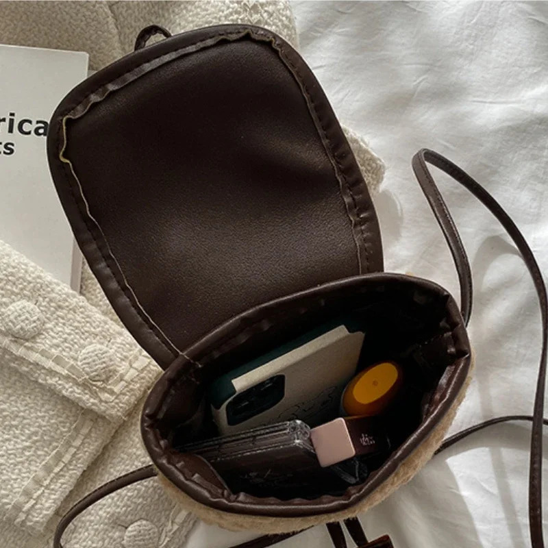 Lambswool Mobile Phone Bag Womens Artificial Fur Leather Bag Gentle and Cute Cross shaped Teenage Women Portable Speaker Button Plush Square Comfortab