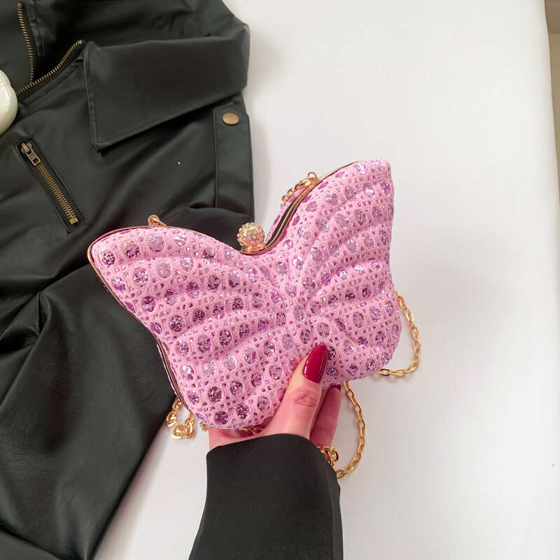 Opposite sex female ins style forest butterfly clip small square ba internet celebrity chain crossbody mouth red envelope 2024 new casual fashion tren
