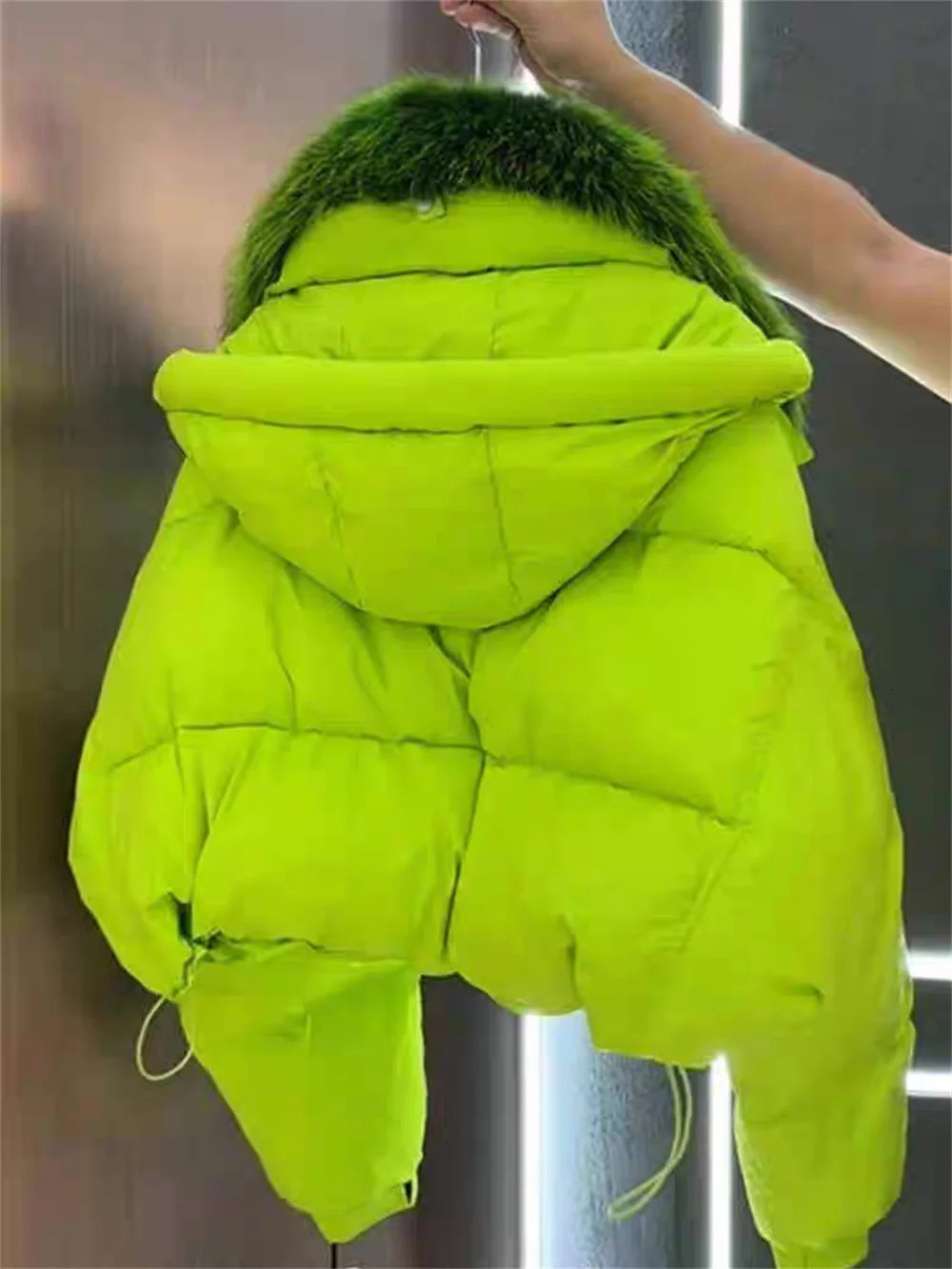 Fashionable Down Cotton Jacket, Popular High-End Small Fragrant Style Large Fur Collar Thick Coat, Women's Winter New
