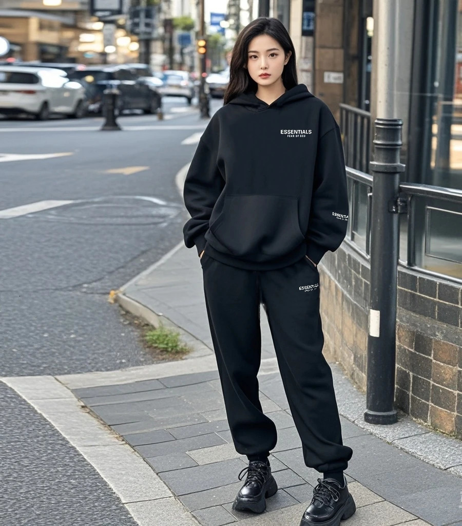 High end street fashion sports and leisure hoodie made of pure cotton comfortable and durable unisex mens clothing 241213