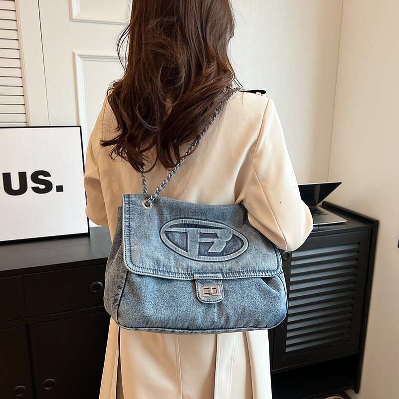 French style large capacity commuting bag for women, popular denim chain tote versatile single shoulder crossbody airport bag, 2024 new casual fashion