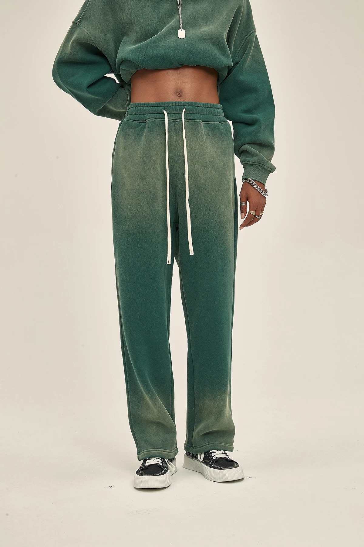 Spraydye used mens sweatpants 241214