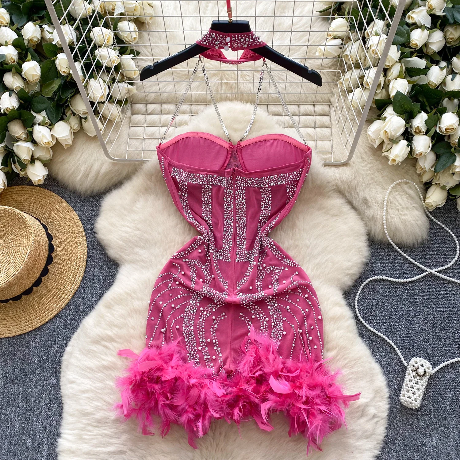 Casual Dresses Off Shoulder Hault Long Sleeve Bodycon Dresses Sequins Bling Feathers Dress Luxury Evening Party Sequins Vestidos Back Zi