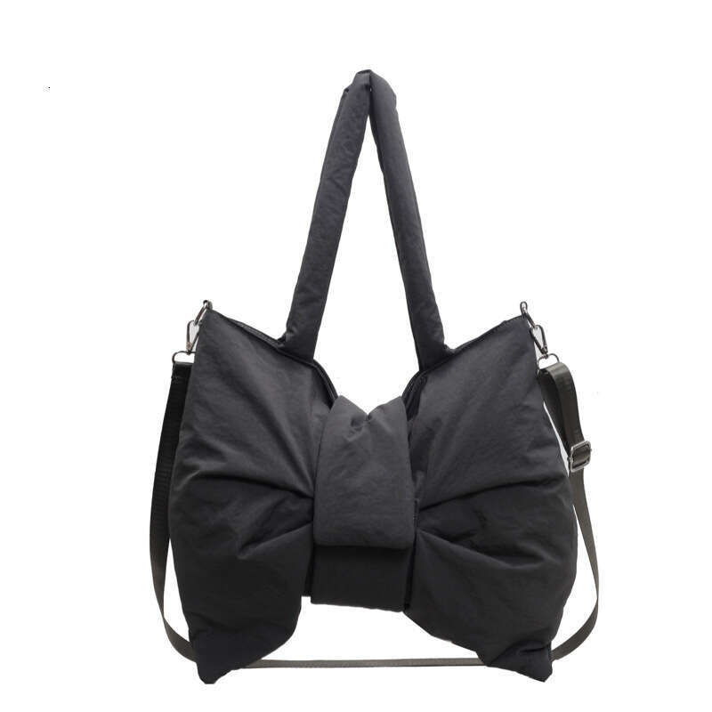 Korean version sweet casual nylon armpit for women niche design large capacity canvas crossbody bag 2024 new style chic and elegant clothing