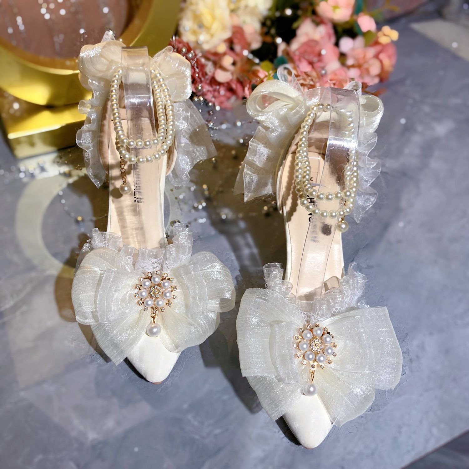 Elegant Womens Dress White Mary Jane Shoes Woman 2024 Designer Pearl Lolita Sandals Sg Back Heels Women