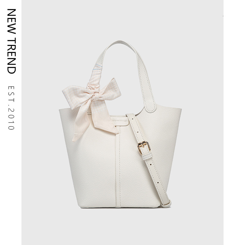 New Designer Leather Women's Lightweight And Simple Bucket Bag Multifunctional Large Capacity Shoulder Bag Crossbody Bag