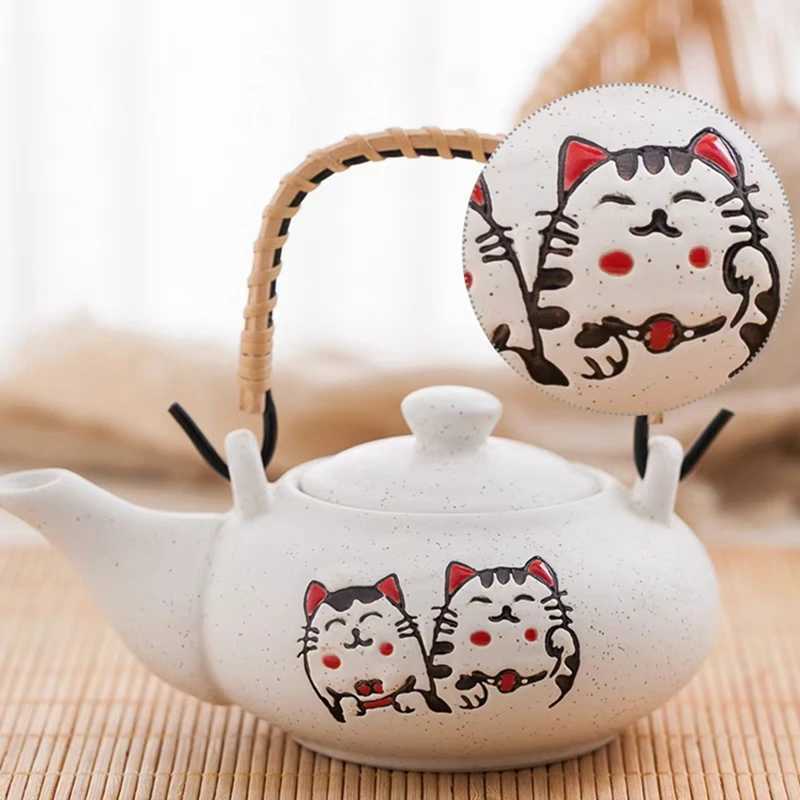 Ceramic Lucky Cat Teapot with 4 Tea Cups Portable Chinese Kung Fu Tea Set Tea Kettle 200ml with Neko Teacup Y241214