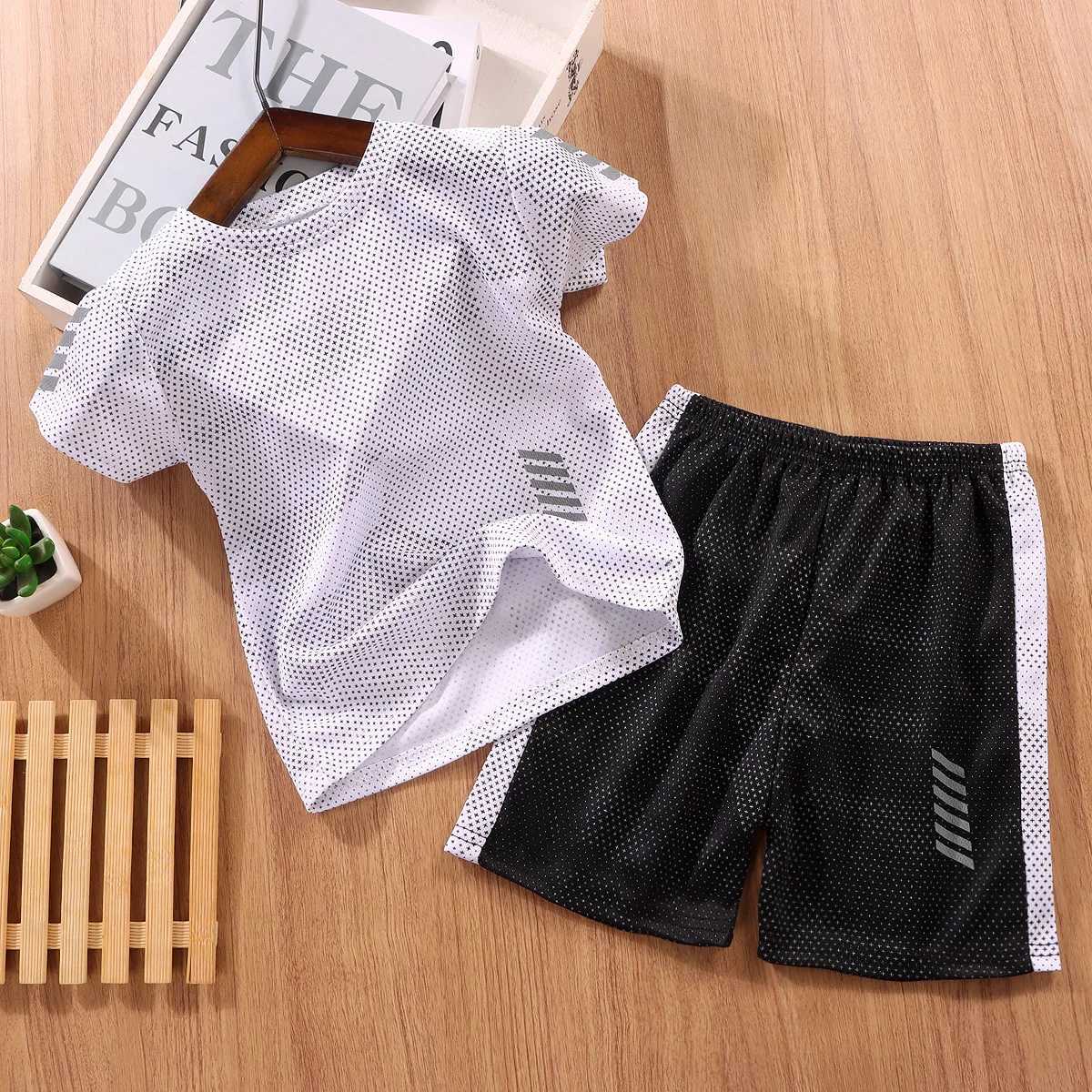 Clothing Sets Summer Baby Girls Clothes Set Breathable Sport Football Jogging T-Shirts And Shorts 2PCS Suit Children Boy Top Bottom Tracksuits H241214