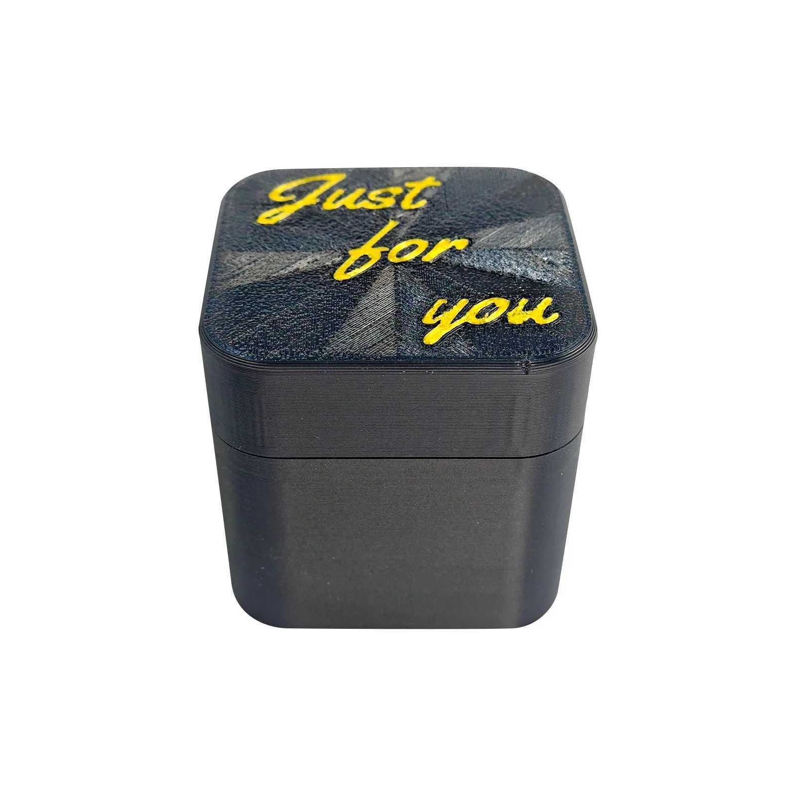 Middle Of Finger Surprise Gift Box Home Decoration Spoof Hand Prank Sculptures Figurines Christmas Novel Interesting Prank DeskXJ241214