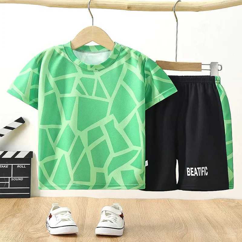 Clothing Sets Summer Kid Clothes Set Breathable Quick Drying Featured Print T-shirts and Shorts Suit Children Girls Sport Tracksuits H241214