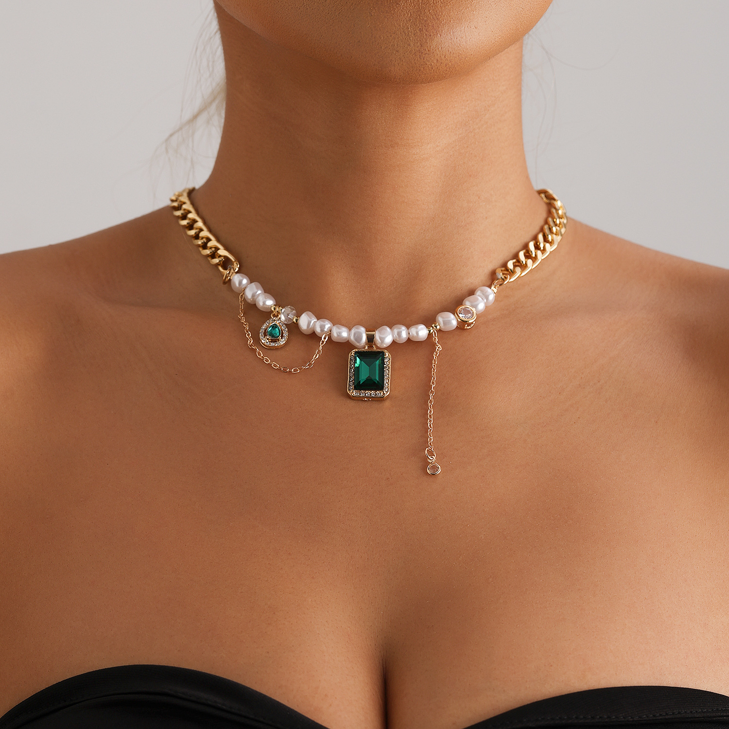 Ins Green Gemstone Pearly Chic Collar Necklace - Vintage Style Jewelry for Women Stainless Steel Gold Plated Choker Jewelry 2025 Trends Party Birthday