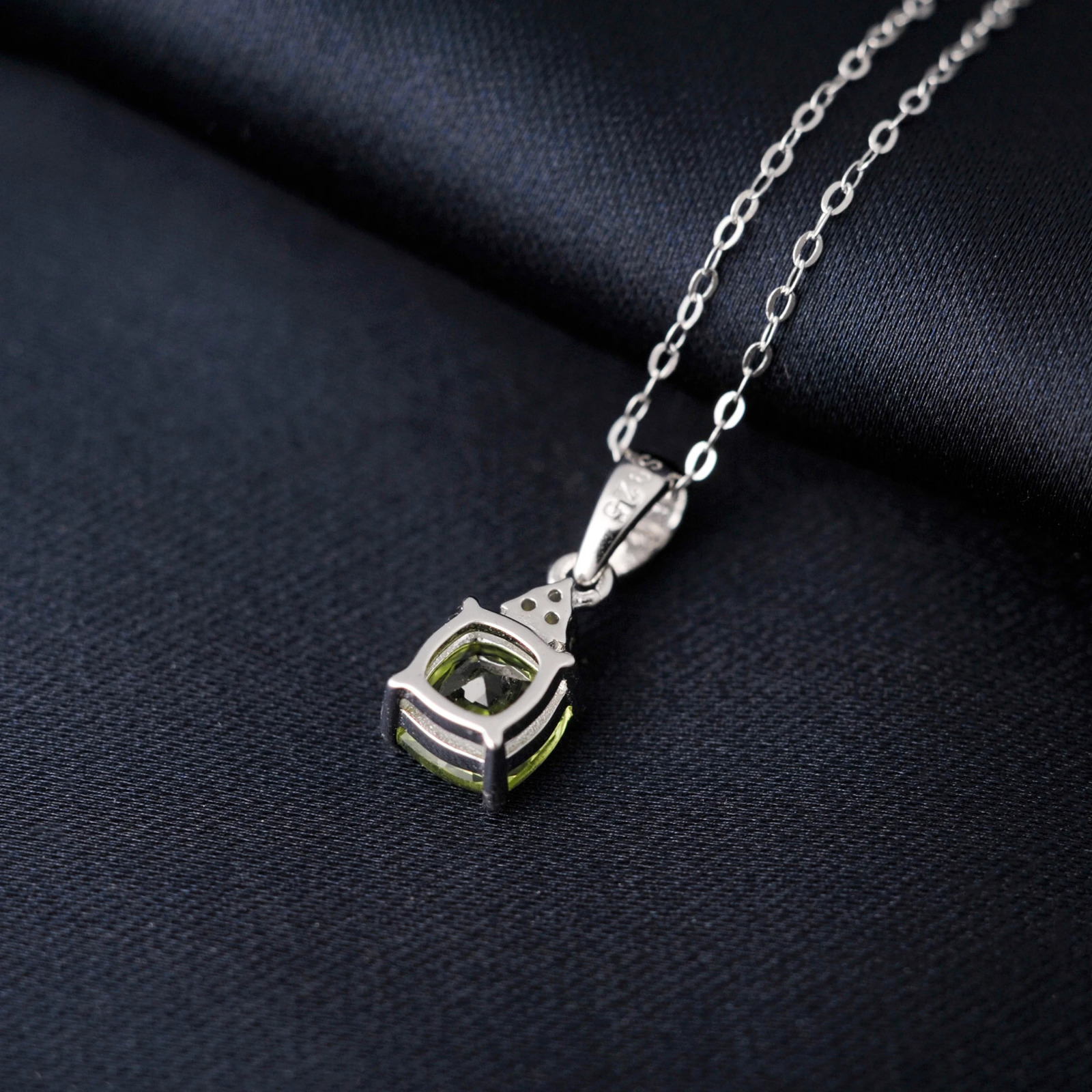 Potiy 1ct Cushion Natural Cut Genuine Peridot Pendant Necklace With 18 Inches Trace Chain 925 Sterling Silver 241213
